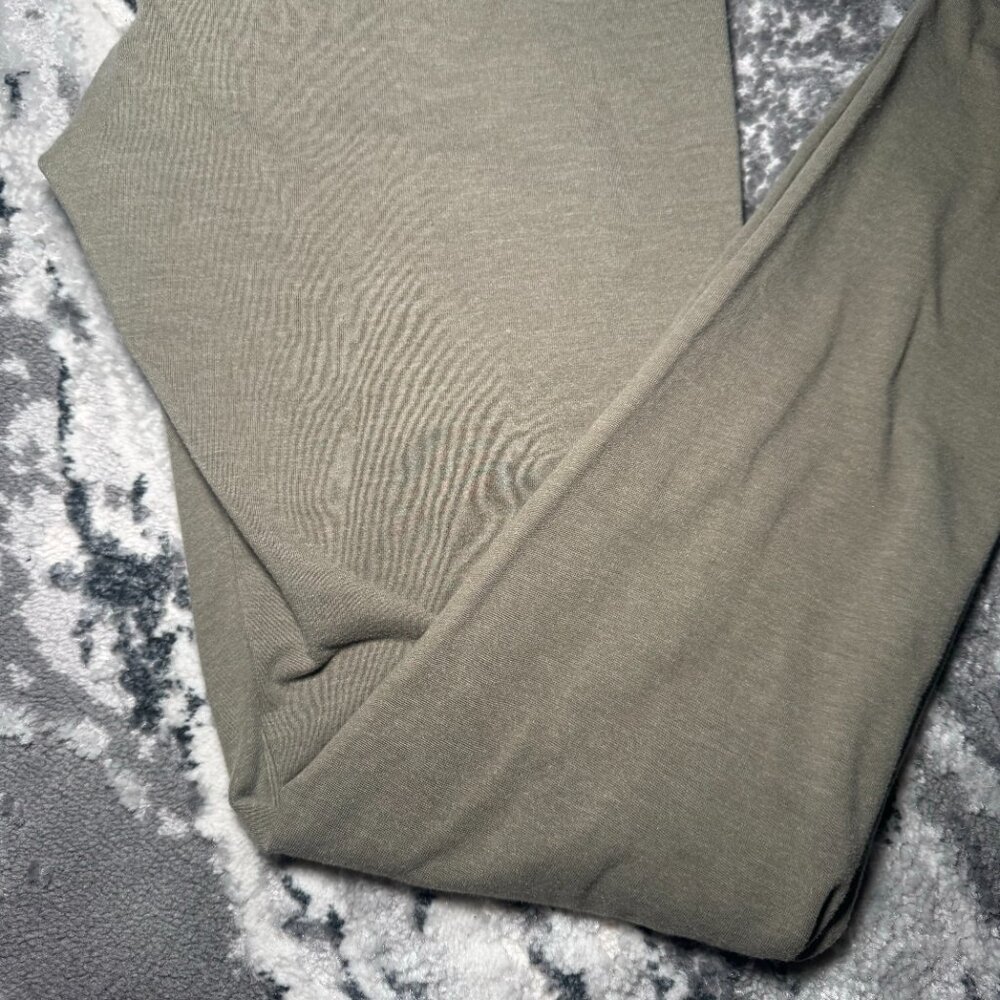 Aerie Light Army Green Cotton Medium Long Leggings - Picture 9 of 10